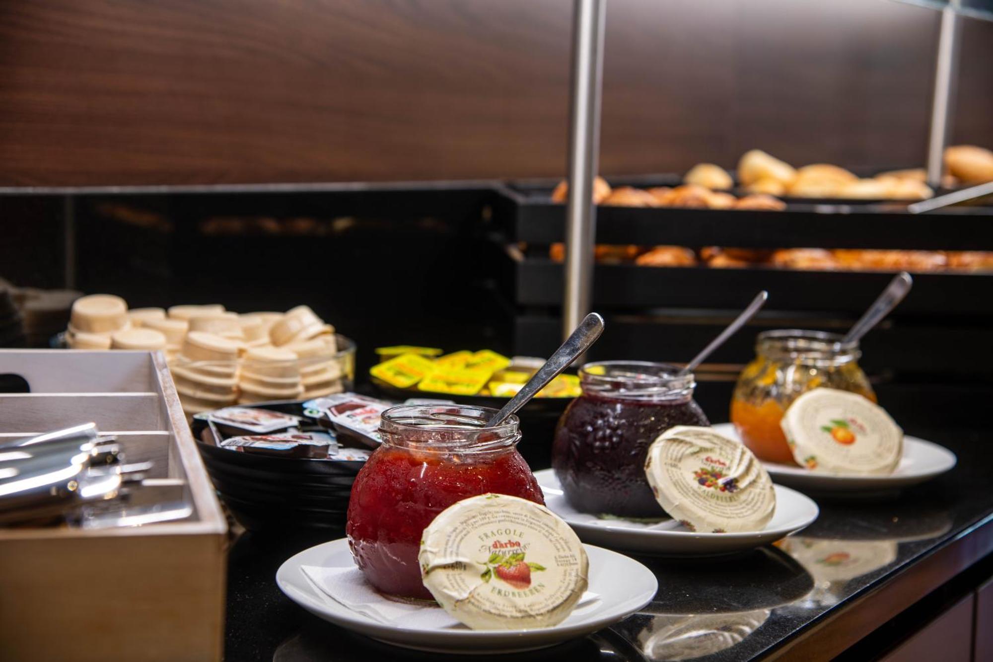 Best Western Conference Airporthotel Frankfurt Moerfelden Экстерьер фото
